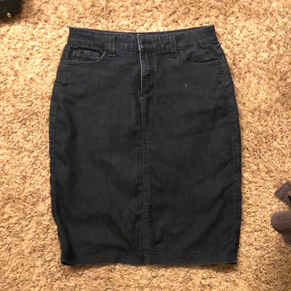BRAND NEW JEAN SKIRT